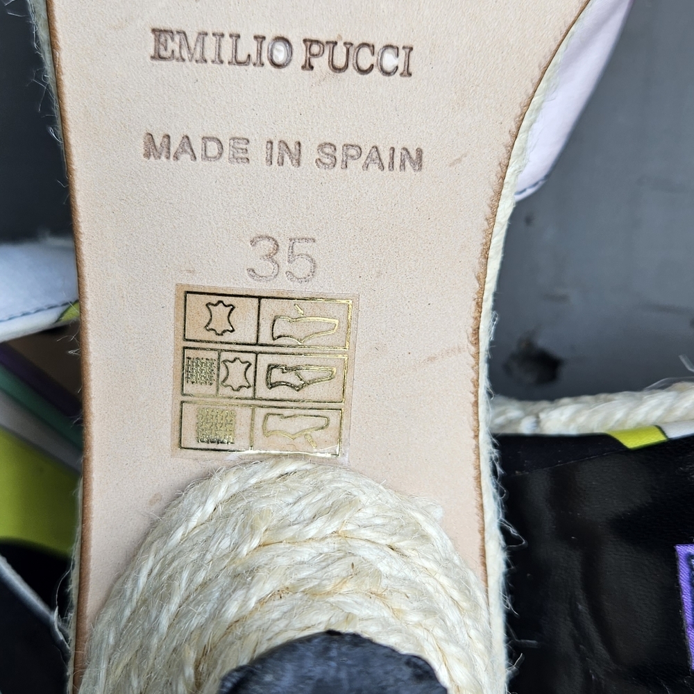 Vintage Silk Emilio Pucci sandals - Picture 4 of 5